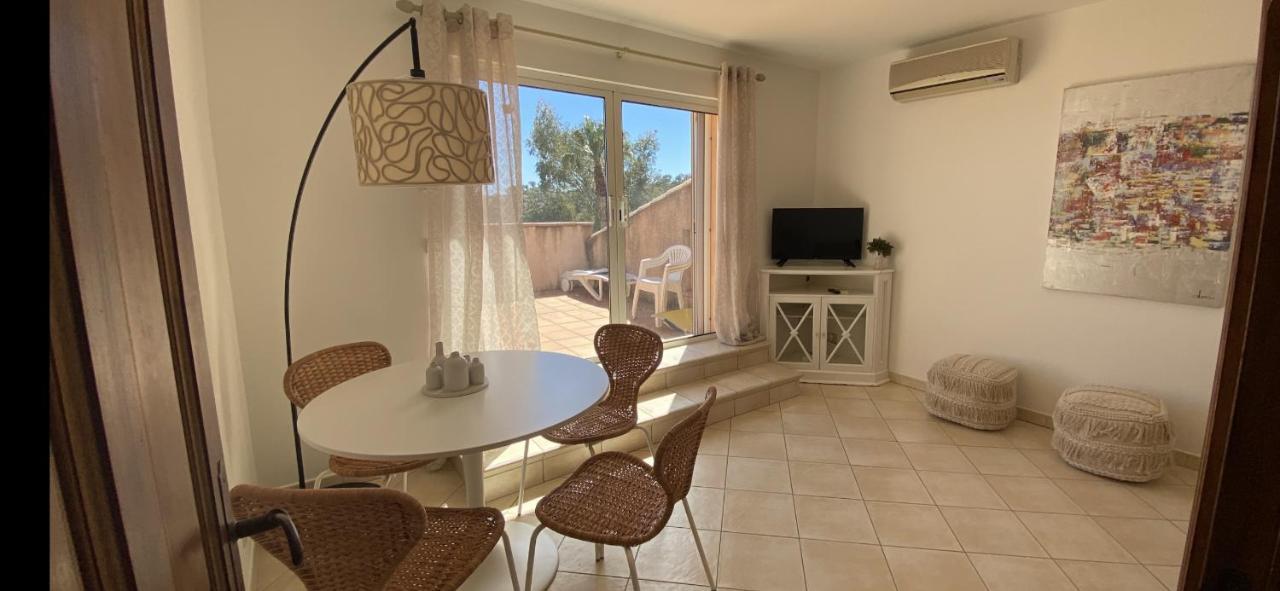 Villa Astree Cote Mer Ла Лонд-ле-Мор Екстериор снимка